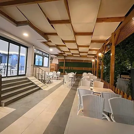 Hotel Opera 3*